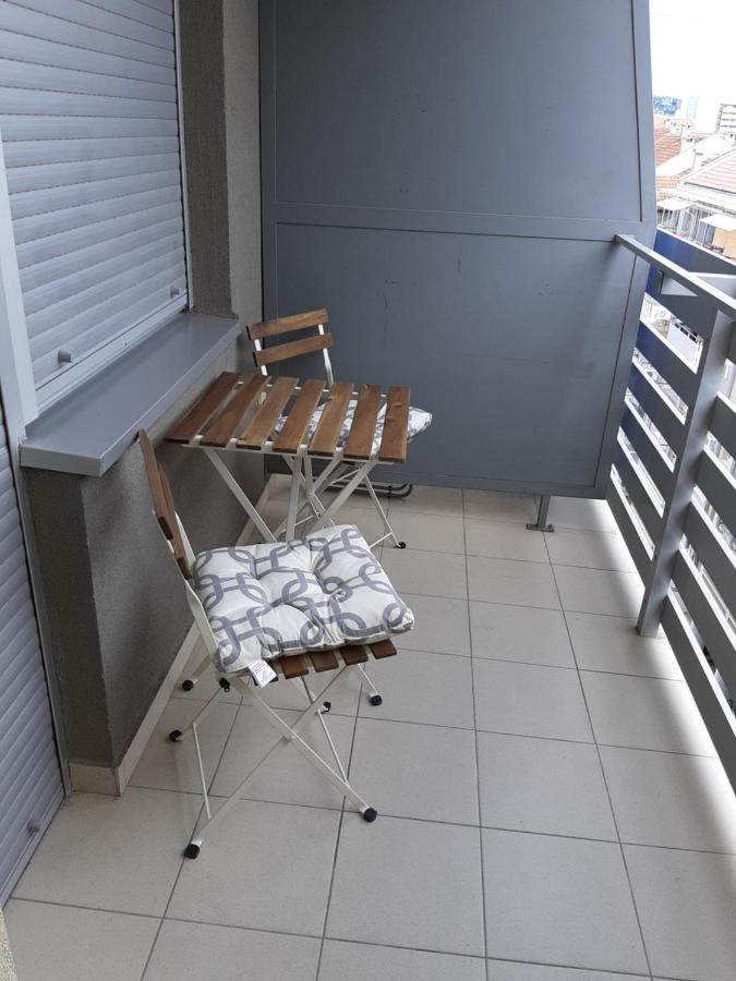 Apartment Sunflower021 ノヴィ・サド エクステリア 写真