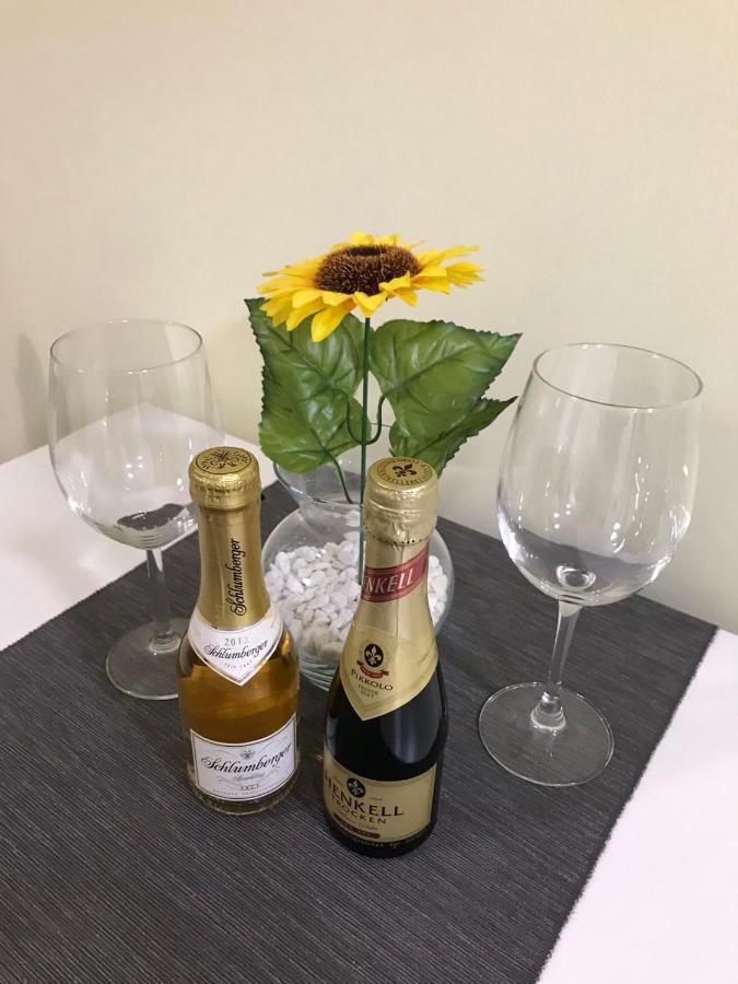 Apartment Sunflower021 ノヴィ・サド エクステリア 写真