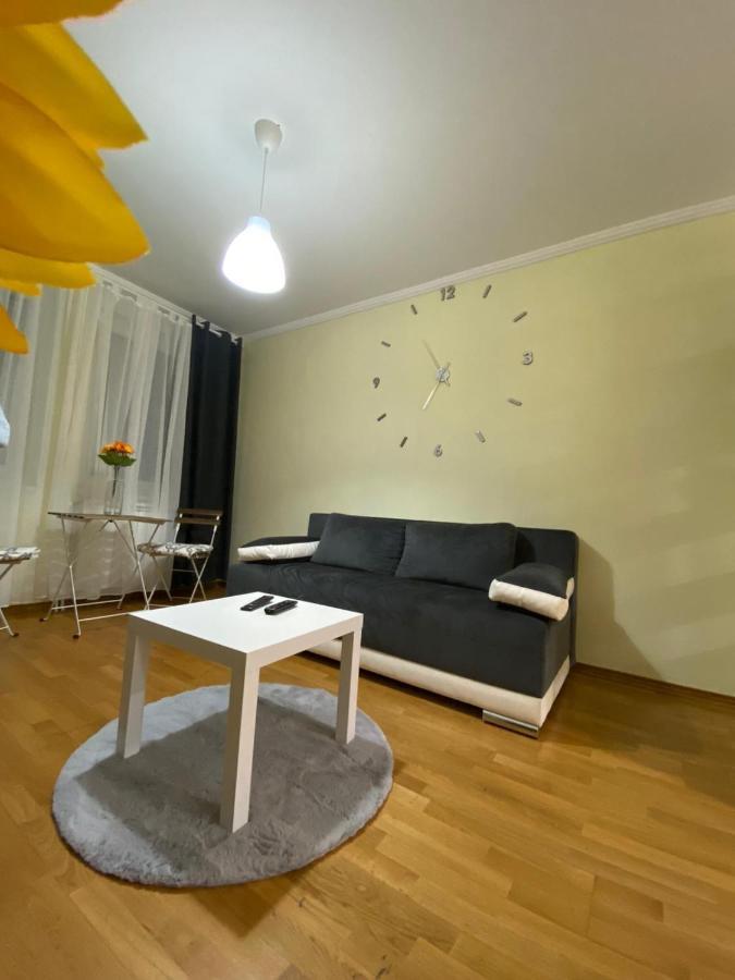 Apartment Sunflower021 ノヴィ・サド エクステリア 写真